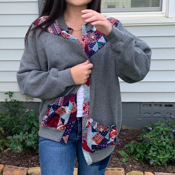 Handmade cardigan with multicolored quilt pattern - Picture 10 of 10